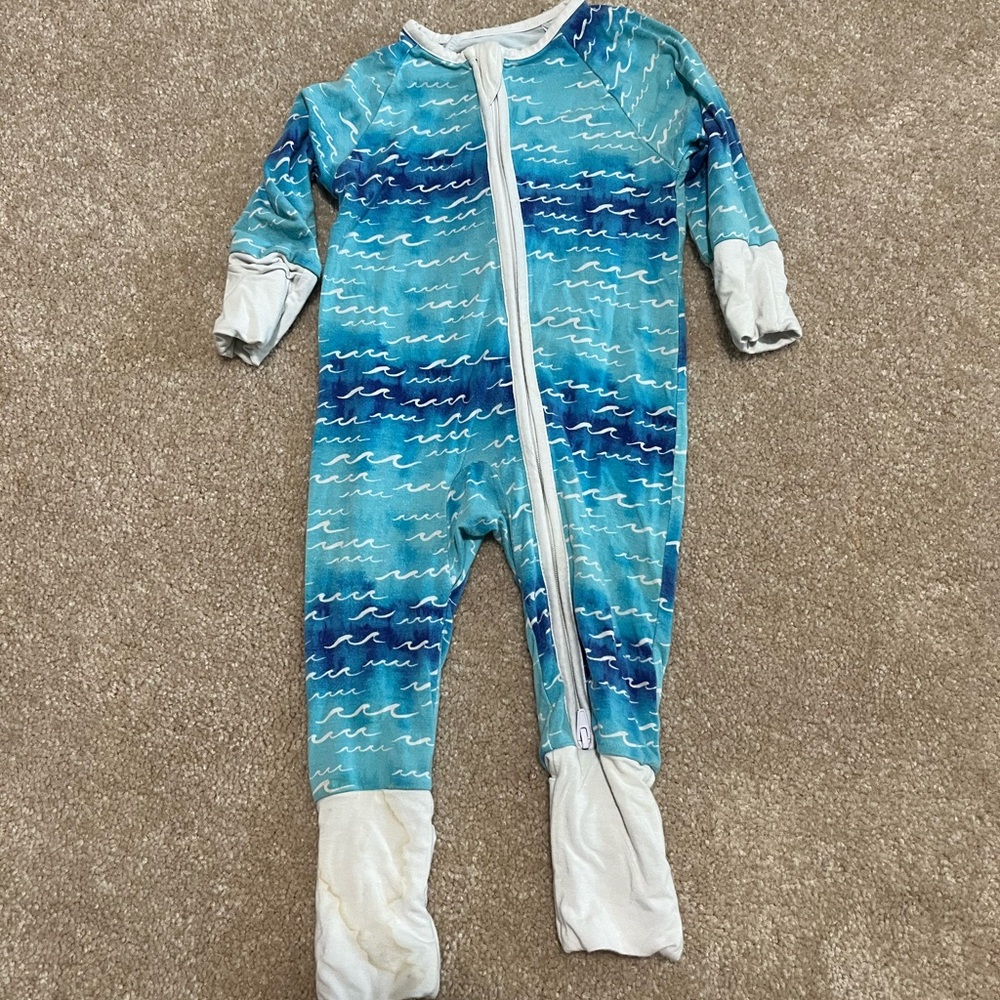 Cocomoon onesie wave design
